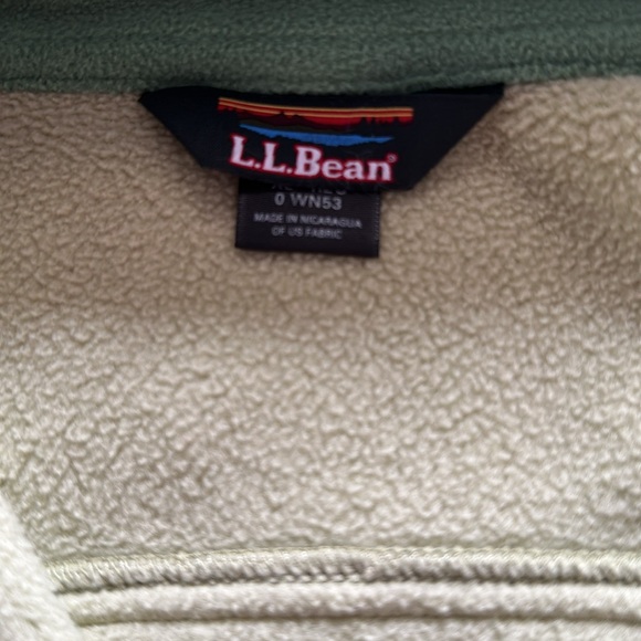 L.L. Bean fleece vest - Picture 4 of 4